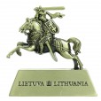 Bronzos spalvos skulptūra Vytis